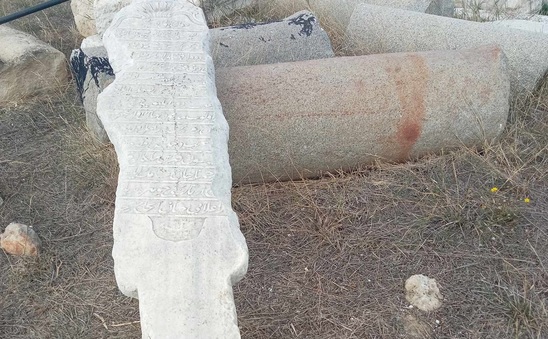 Image: Αναστάτωση χωρίς λόγο για "κλοπή" αραβικής στήλης από αρχαιολογικό χώρο της Ιεράπετρας