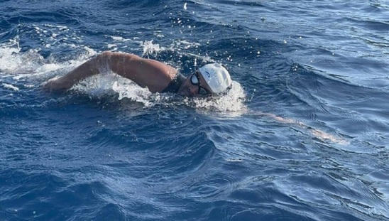 Image: Χαράλαμπος Ταϊγανίδης: Κολυμπώντας από τη Σούδα στη Σητεία