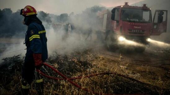Image: Μεταμεσονύκτια πυρκαγιά στο Οροπέδιο Λασιθίου