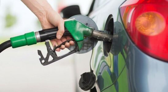 Image: Καίει η τιμή της βενζίνης: Άγγιξε τα 2,20 ευρώ το λίτρο