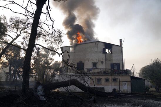 Image: Πυρκαγιές: Ακατάλληλα κρίθηκαν 730 σπίτια