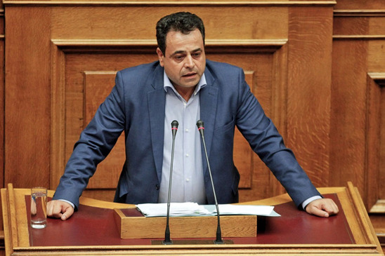 Image: Πέθανε ο βουλευτής του ΣΥΡΙΖΑ Νεκτάριος Σαντορινιός