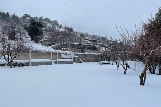 Image: Όμορφες εικόνες από τα χιονισμένα βουνά της Ιεράπετρας