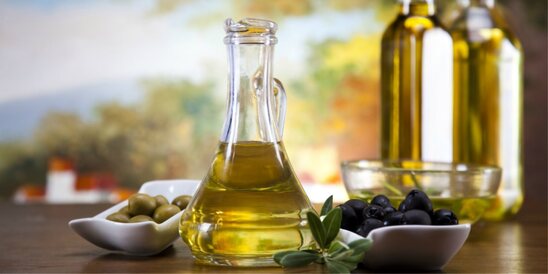 Image: Νέα Διάταξη θα προβλέπει μόνο παρθένο και έξτρα παρθένο ελαιόλαδο στα εστιατόρια