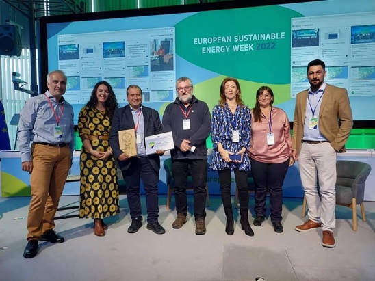 Image: Το πρώτο βραβείο στην Ευρώπη στις τοπικές δράσεις για την ενέργεια έλαβε η Μινώα Ενεργειακή Κοινότητα