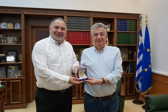 Image: Συνάντηση Αρναουτάκη με τον Πρόεδρο της ΠΕΔ Κρήτης