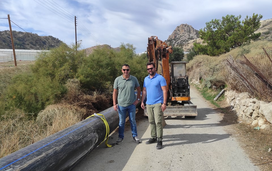 Image: Επίσκεψη Ασπραδάκη στο μεγάλο έργο της ύδρευσης στην περιοχή Γαβρίλη Μύρτου
