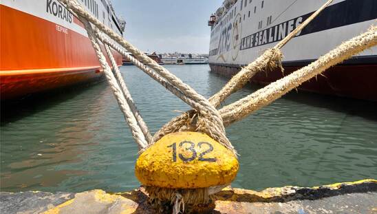 Image: ΠΝΟ : Δεμένα τα πλοία στον Πειραιά την Τετάρτη