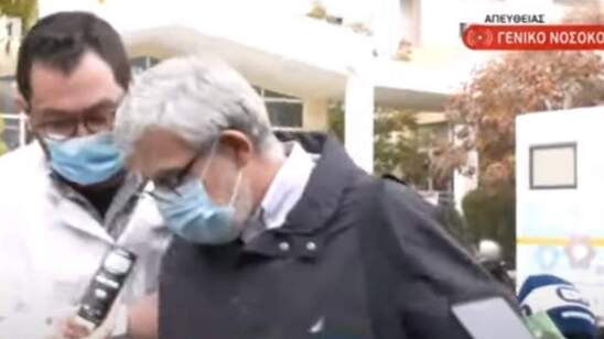 Image: Κατέρρευσε μπροστά στις κάμερες o διευθυντής της κλινικής Covid του Γενικού Νοσοκομείου Λάρισας