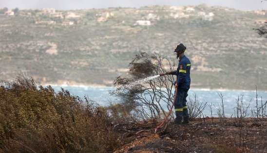 Image: Σε “πορτοκαλί” συναγερμό σήμερα Λασίθι και Ηράκλειο - Σε ποιες περιοχές απαγορεύεται η διέλευση, η παραμονή και η κυκλοφορία