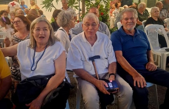 Image: Τιμητική βράβευση του Ανδρέα Μαμαντόπουλου από την ΑΜΚΕ ΚΟΚΚΙΝΕΛΑ