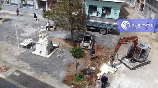 Image: Προχωρούν τα έργα στην κεντρική πλατεία της Ιεράπετρας