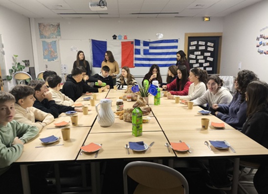 Image: Μαθητές του 1ου Γυμνασίου Ιεράπετρας στη Γαλλία μέσω Erasmus+ για την κλιματική αλλαγή και την Τεχνητή Νοημοσύνη