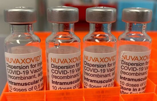 Image: Κορωνοϊός: Ξεκινούν οι εμβολιασμοί με Novavax – Τι γίνεται με το πρόστιμο στους ανεμβολίαστους