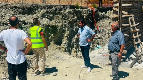 Image: Αυτοψία Αντιπεριφερειάρχη Λασιθίου στην κοινότητα Μουρνιών  για το έργο αποκατάστασης πρανών στο επαρχιακό οδικό δίκτυο 