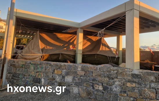 Image: Ένα μεγάλο μπράβο στα νέα παιδιά της Ιεράπετρας που έστησαν σκηνές ανθρωπιάς για 36 μετανάστες
