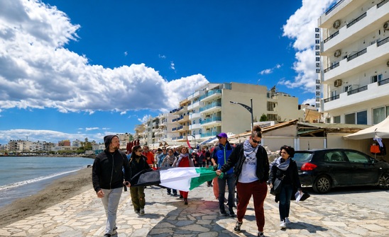 Image:  Global Sumud Flotilla: Συγκέντρωση και πορεία στην Ιεράπετρα για τον στόλο ανθρωπιστικής βοήθειας προς τη Γάζα