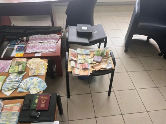 Image: Εξαρθρώθηκε κύκλωμα εμπορίας ανθρώπων στην Κρήτη με κέρδη 5 εκατ. ευρώ-Οι ανακοινώσεις της Αστυνομίας 