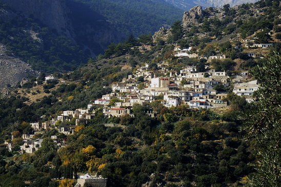 Image: Επικίνδυνη εγκατάλειψη στο δίκτυο νερού ύδρευσης και αποχέτευσης του Χριστού Ιεράπετρας