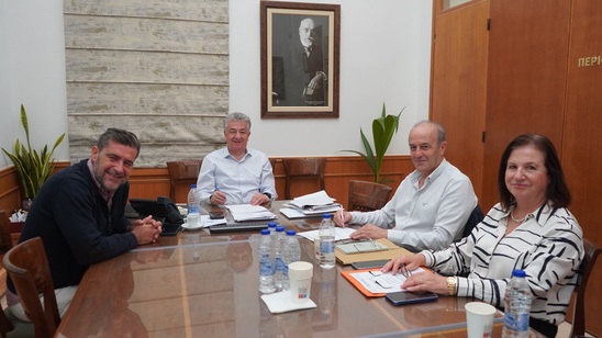 Image:  Χρυσή: Υπογράφηκε η σύμβαση για τη μελέτη νομιμοποίησης και αναβάθμισης του λιμενοβραχίονα