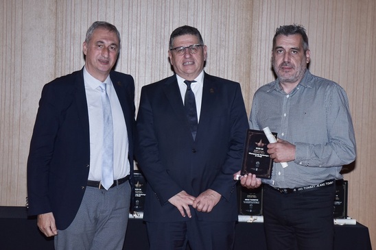 Image: 2nd Retail Customer Experience Awards: Κορυφαία διάκριση για τα Super Markets Χαλκιαδάκης!