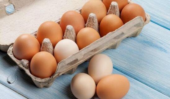 Image: Κρητική εταιρία πωλούσε “δήθεν” βιολογικά αυγά και κοτόπουλα