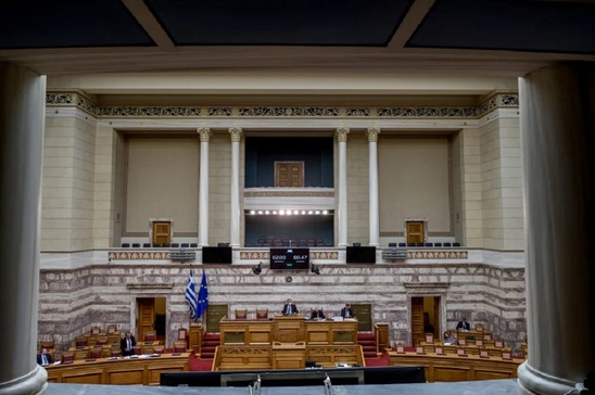 Image: Αλλαγές στο πλαίσιο της ΕΥΠ - «Ανοίγει» η Βουλή στις 22 Αυγούστου για την υπόθεση των παρακολουθήσεων
