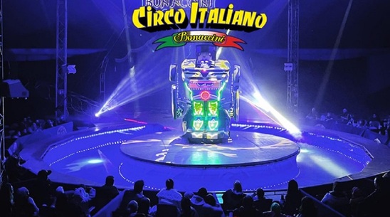 Image: Το μεγάλο Ιταλικό Circo Acquatico Bonaccini έρχεται στην Ιεράπετρα!