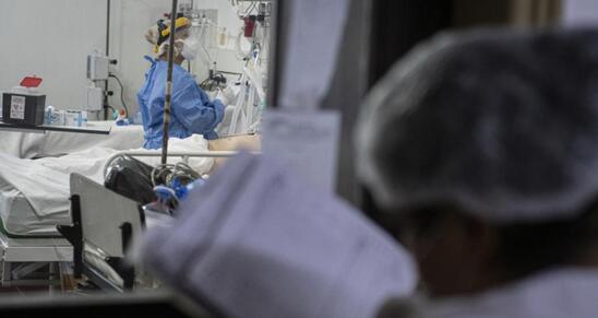 Image: Στο νοσοκομείο με covid ένα βρέφος κι ένα παιδί - Σε καραντίνα μαθητές στο Ηράκλειο
