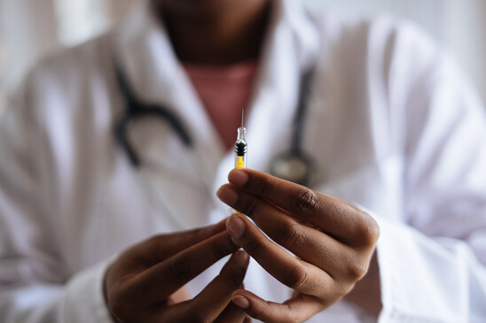 Image: Κορωνοϊός: Εισήγηση για 4η δόση του εμβολίου σε όλους άνω των 30 ετών