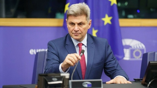 Image: Διεγράφη από τον ΣΥΡΙΖΑ ο Νικόλας Φαραντούρης