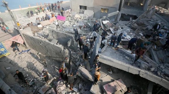 Image: Εκατοντάδες άμαχοι Παλαιστίνιοι νεκροί καθώς το Ισραήλ επεκτείνει την επίθεση «σε όλη τη Λωρίδα της Γάζας»