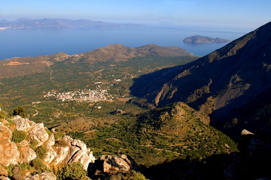 Image: Ο Γ. Ψύλλος καταγγέλλει παρασκήνιο στη νέα χάραξη του ΒΟΑΚ – «Καταστρέφονται καλλιέργειες για χάρη ιδιωτικών συμφερόντων»