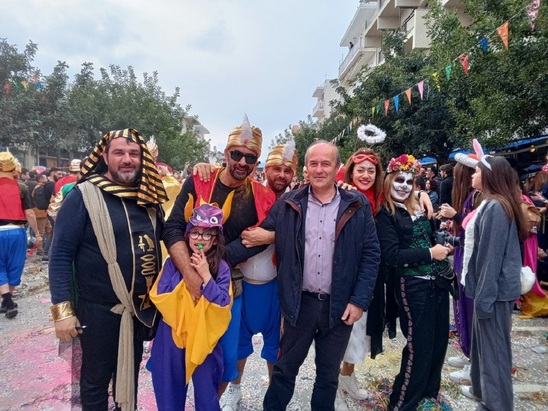 Image: Ο " Τροχός" γύρισε και ανέδειξε νικητή το ΓΕΡΑΠΕΤΡΙΤΙΚΟ ΚΑΡΝΑΒΑΛΙ !!!