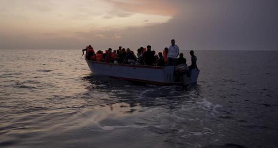 Image: Τραγωδία με δεκάδες πρόσφυγες νεκρούς στη θάλασσα ανοιχτά της Τυνησίας