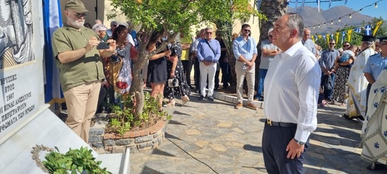 Image: Γιάννης Πλακιωτάκης: Φόρος τιμής στους ήρωες της Μάχης των Βρυσών