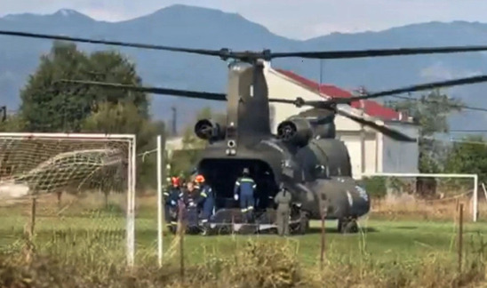 Image: Καρδίτσα: Με ελικόπτερο Σινούκ οι απεγκλωβισμοί από το πρωί της Παρασκευής