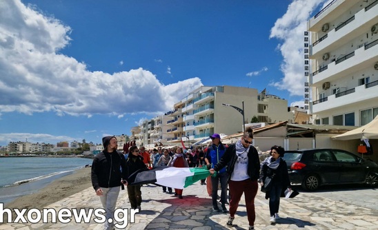 Image: Γεραπετρίτες προσφέρουν τρόφιμα, χρήματα και φιλοξενία στα πληρώματα για τη Γάζα