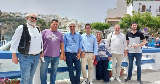 Image: Τον Άγιο Νικόλαο επισκέφθηκαν υποψήφιοι ευρωβουλευτές του ΣΥΡΙΖΑ