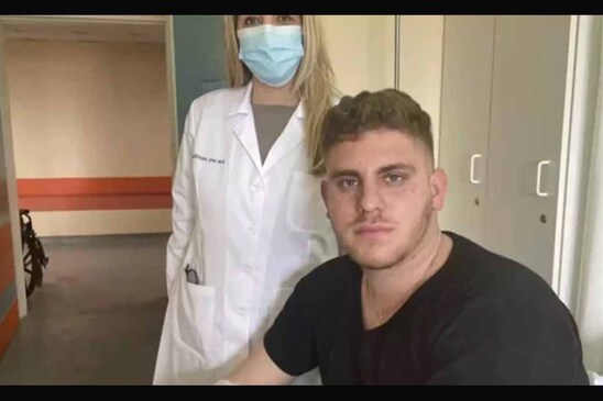 Image: Τέμπη: Γιατρός αποθεώνει τον 20χρονο ήρωα που έσωσε άλλα 10 παιδιά