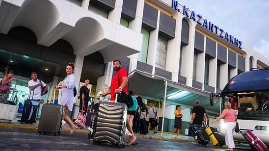 Image: Παρέμβαση της Κατερίνα Σπυριδάκη για τα αεροδρόμια της Κρήτης – Ασφάλεια, υποδομές και αξιοπιστία στο επίκεντρο