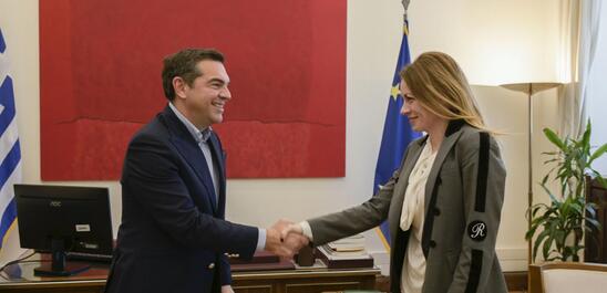 Image: Στο ΣΥΡΙΖΑ-ΠΣ προσχωρεί η ανεξάρτητη βουλευτής Αγγελική Αδαμοπούλου