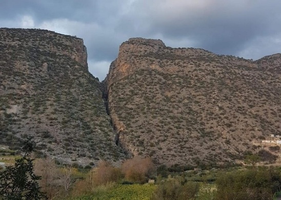 Image: Κρήτη: Ήθελαν να κάψουν το Φαράγγι της Άρβης; - Βρήκαν εμπρηστικό μηχανισμό